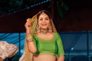 Sapna Chaudhary New Song : सपना चौधरी का नया गाना Ghaghara यूट्यूब पर मचा रहा धमाल, देखें धमाकेदार VIDEO