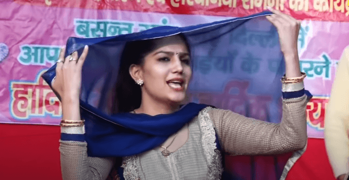 ब्लू सलवार सूट में सपना चौधरी ने 'सुथरी सी तू' पर किया जबरदस्त डांस, देसी क्वीन का VIDEO वायरल