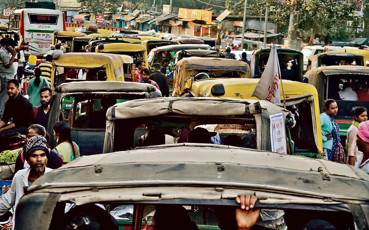 रांची के इस जगह पर वाहनों का सबसे अधिक दबाव, जानें 1 माह में किस चौक से कितने वाहन गुजरे