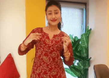 'बन ठन चली' सॉन्ग पर धनाश्री वर्मा ने किया जबरदस्त डांस, सोशल मीडिया पर वायरल हुआ VIDEO