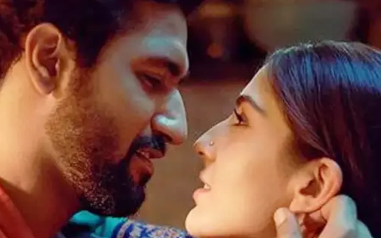 Zara Hatke Zara Bachke Box Office Prediction: पहले दिन कितना कमाएगी विक्की-सारा की फिल्म? जानें Zara Hatke Zara Bachke Box Office Prediction: पहले दिन कितना कमाएगी विक्की-सारा की फिल्म? जानें
