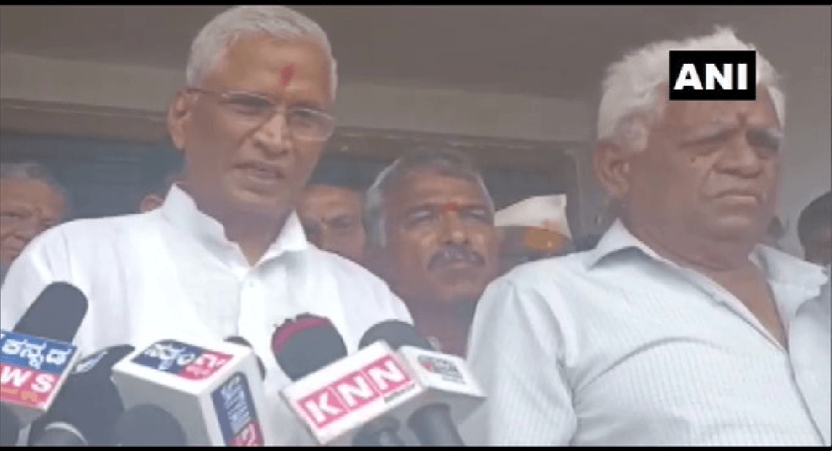 कर्नाटक : कांग्रेस छोड़ते समय विधायक श्रीमंत पाटिल से भाजपा ने पूछा पैसे चाहिए या...