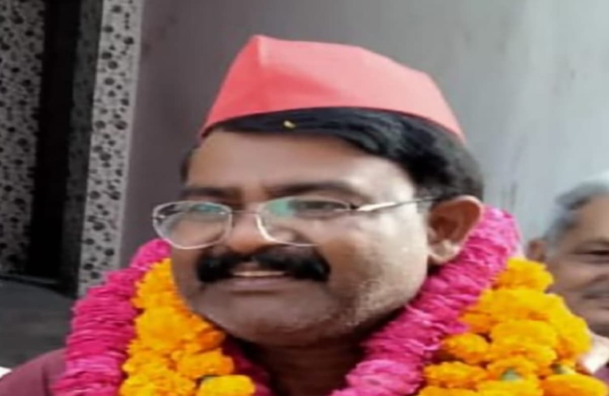 UP Nagar Nikay Chunav Result: पूर्व सीएम कल्याण सिंह के गढ़ में निर्दलीयों ने मारी बाजी, भाजपा को भारी नुकसान