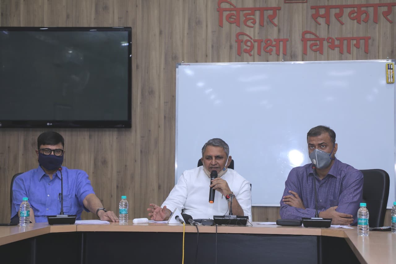 BSEB Bihar Board 10th matric Result 2021: इस बार भी मैट्रिक टॉपर सिमुलतला से, टॉप-10 में कुल 101 विद्यार्थी, देखें सभी का नाम और डिटेल