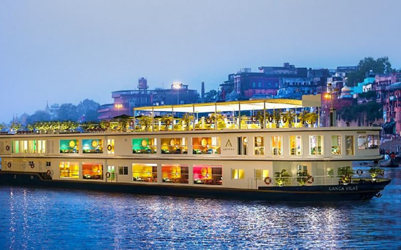 बांग्लादेश से होकर असम पहुंचा ‘एमवी गंगा विलाज क्रूज पोत’, 13 जनवरी को प्रधानमंत्री मोदी ने दिखाई थी हरी झंडी