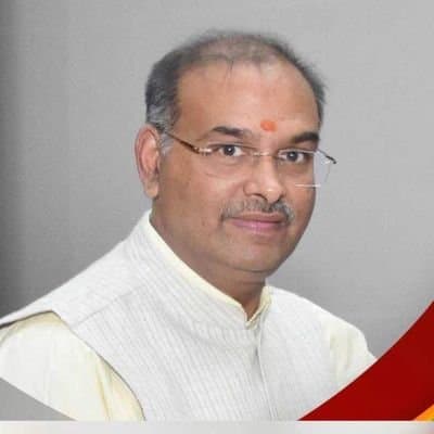 Vinay Pathak Corruption Case: एसटीएफ की जांच के दायरे में प्रो. विनय पाठक के चहेते, होगी पूछताछ