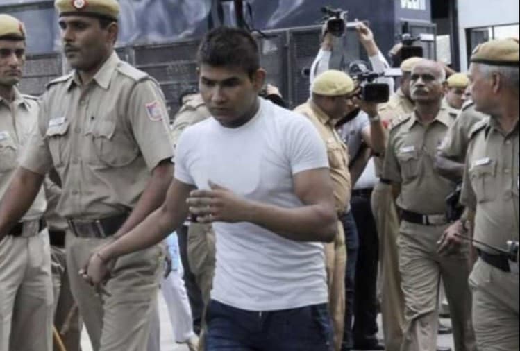 Nirbhaya case: निर्भया के दोषी विनय को जेल नियमों को तोड़ने पर कितनी बार मिली सजा,जानिए…