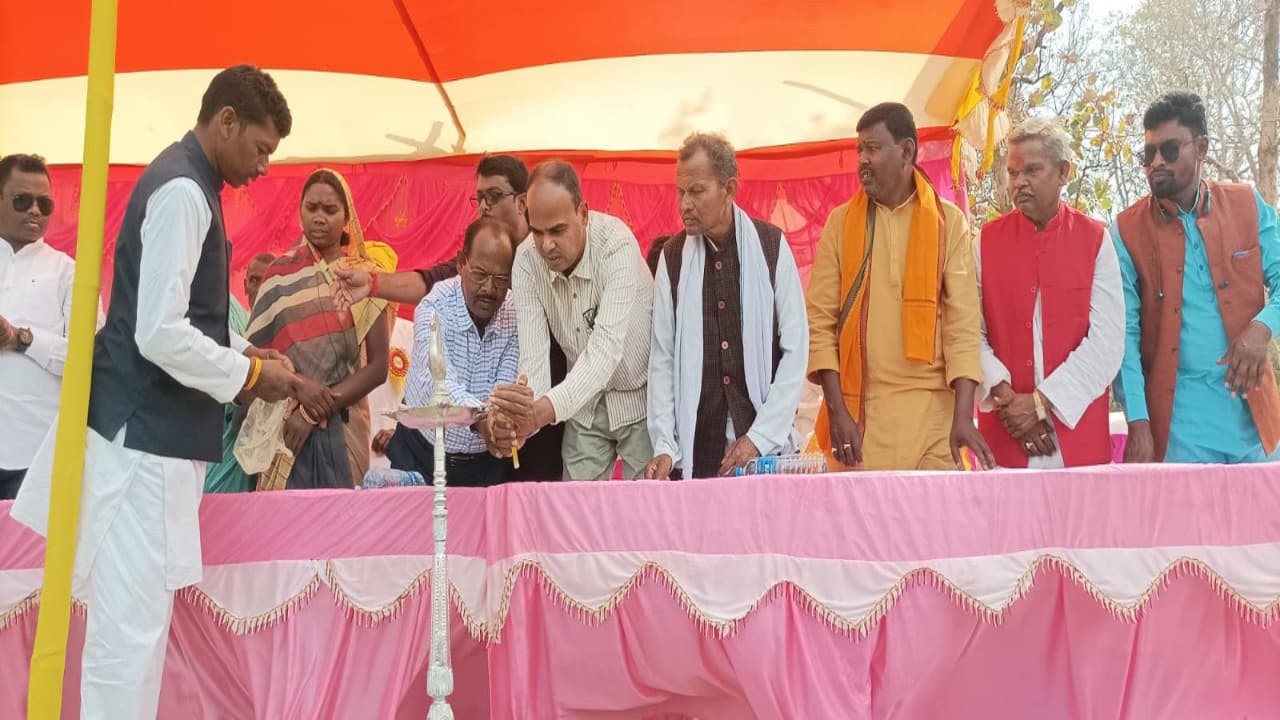 वीर शहीद नीलांबर-पीतांबर को भूल गयी केंद्र और राज्य सरकार, माले विधायक बोले- उनकी धरोहर को बचाना जरूरी