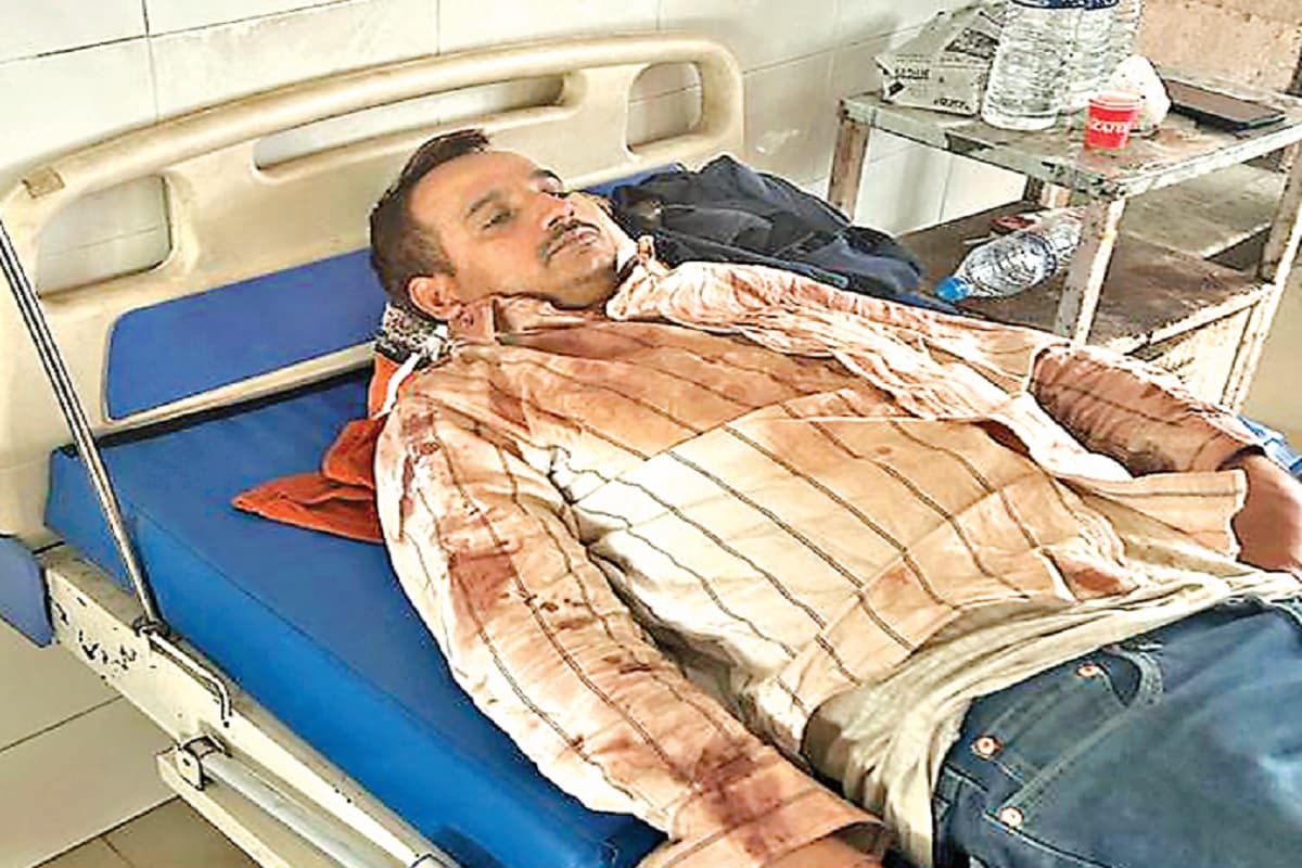 अरगोड़ा थाना मारपीट केस : पीड़ित युवक पर गैर जमानती और पुलिसवालों पर जमानती धारा में केस