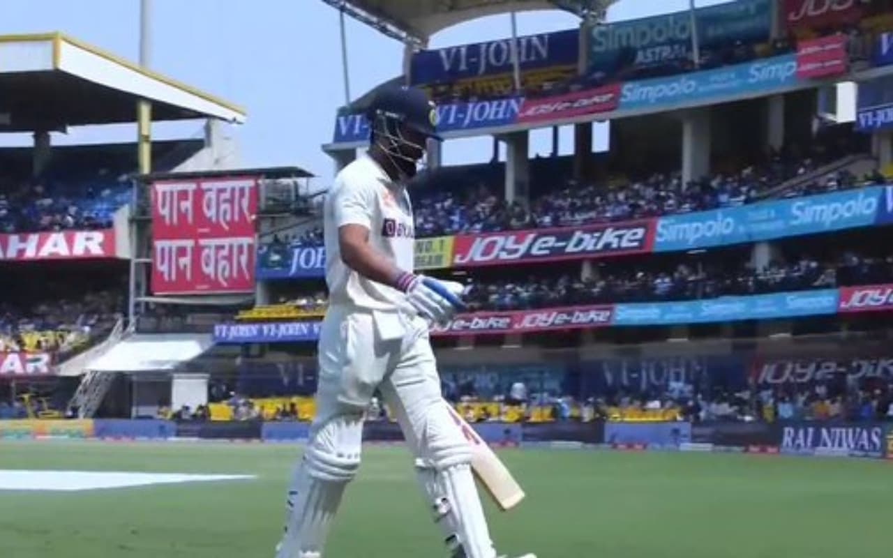 IND vs AUS: फिर फ्लॉप हुए Virat Kohli, टेस्ट में 'विराट' पारी का इंतजार और बढ़ा
