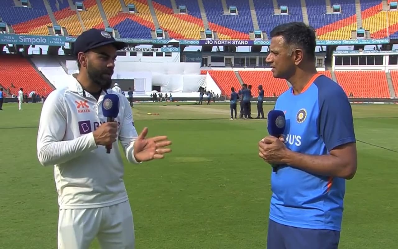 ‘मुझे खुशी है कि यह सही समय पर आया’, लंबे इंतजार के बाद टेस्ट में शतक जड़ने पर विराट कोहली ने दिया बयान ‘मुझे खुशी है कि यह सही समय पर आया’, लंबे इंतजार के बाद टेस्ट में शतक जड़ने पर विराट कोहली ने दिया बयान