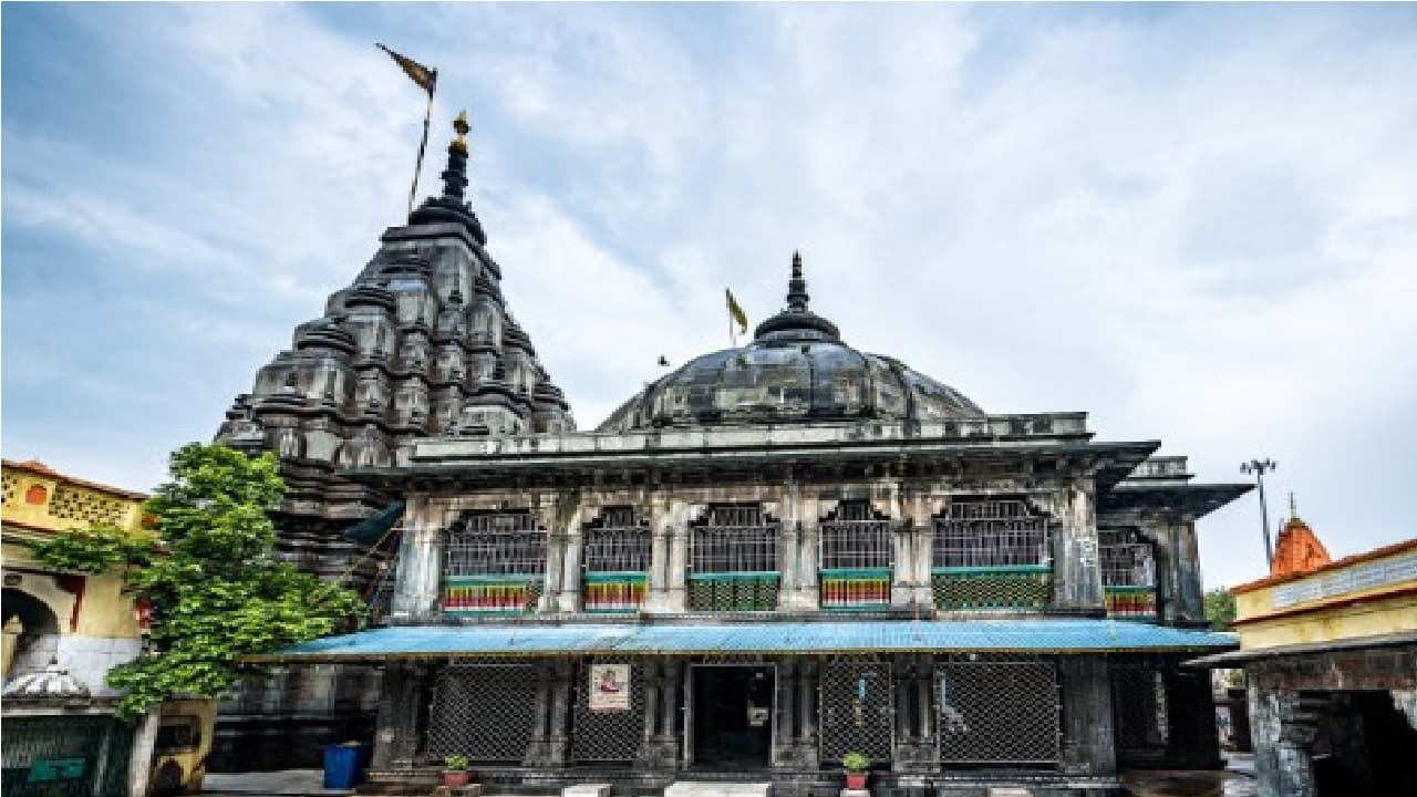 आस्था और मोक्ष की भूमि गयाजी और विष्णुपद मंदिर, यहां पिंडदान करने से मिलती है मुक्ति, जानिए किसने की शुरुआत?