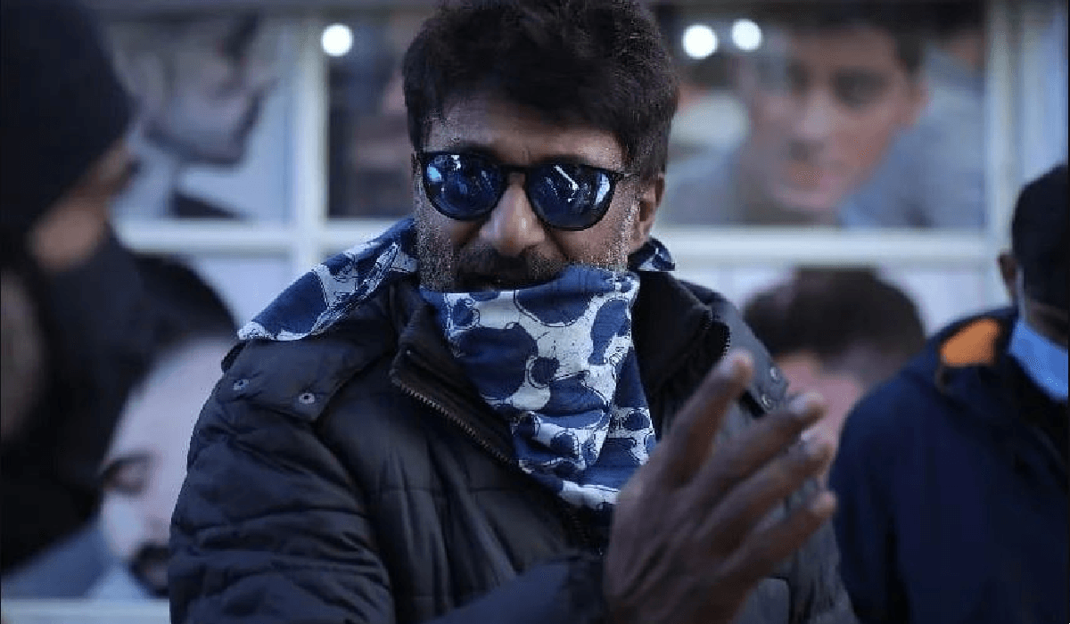 The Kashmir Files निर्देशक विवेक अग्निहोत्री का खुलासा-दो लोग ऑफिस में घुस आये और मैनेजर को दरवाजे से...