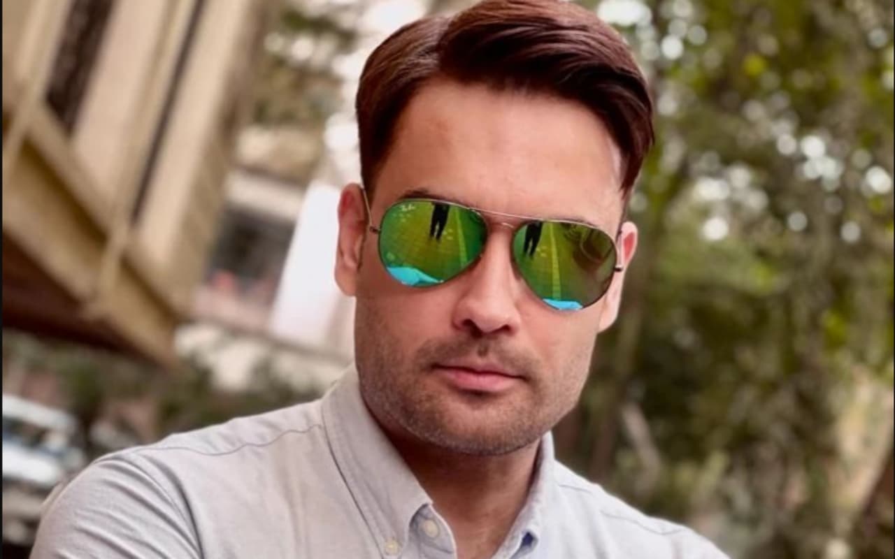 Vivian Dsena: पहले मिस्त्र में रचाई गुपचुप शादी, अब बने पिता, क्यों विवियन डीसेना ने ये सब रखा सीक्रेट