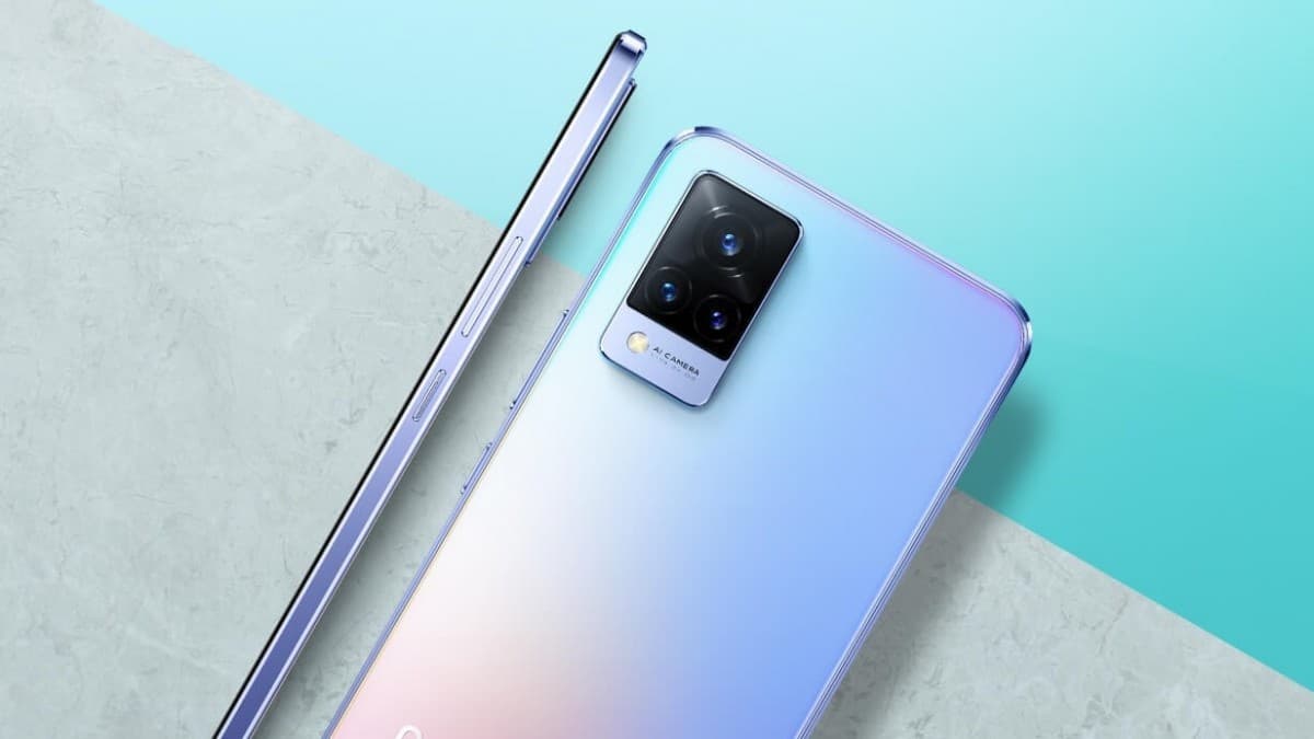 Rs 1025 में घर ले जाएं Vivo V21 5G, स्मार्टफोन पर यहां मिलेंगे शानदार ऑफर्स Rs 1025 में घर ले जाएं Vivo V21 5G, स्मार्टफोन पर यहां मिलेंगे शानदार ऑफर्स