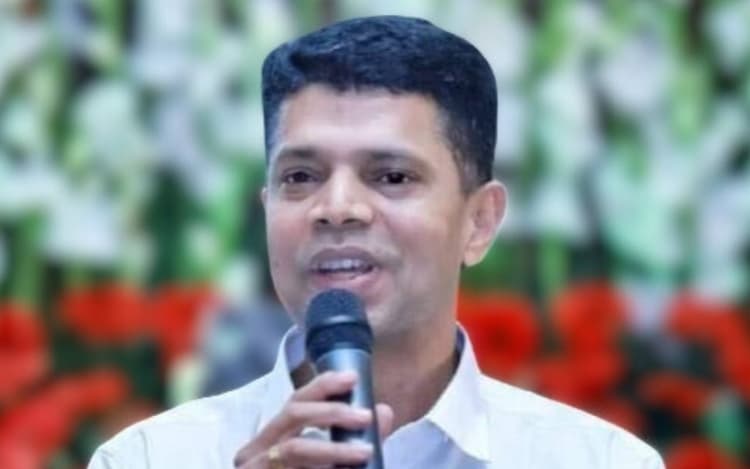 ओडिशा : सरकारी सेवा से वीआरएस लेने के कुछ ही घंटों बाद वीके पांडियन को मिला कैबिनेट मंत्री का दर्जा