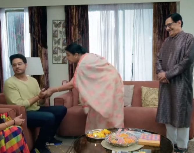 Anupama 13 April: अनुपमा के लिए घर जमाई बनेगा अनुज, तोषी ने वनराज को कहा LOSER