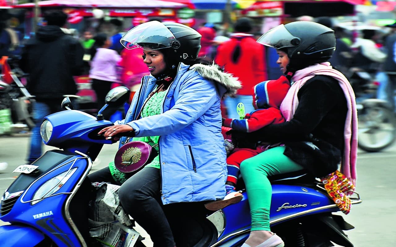 पछुआ हवाओं ने बढ़ायी ठंड, रांची का तापमान 10 डिग्री से नीचे पहुंचा, जानें कल कैसा रहेगा मौसम