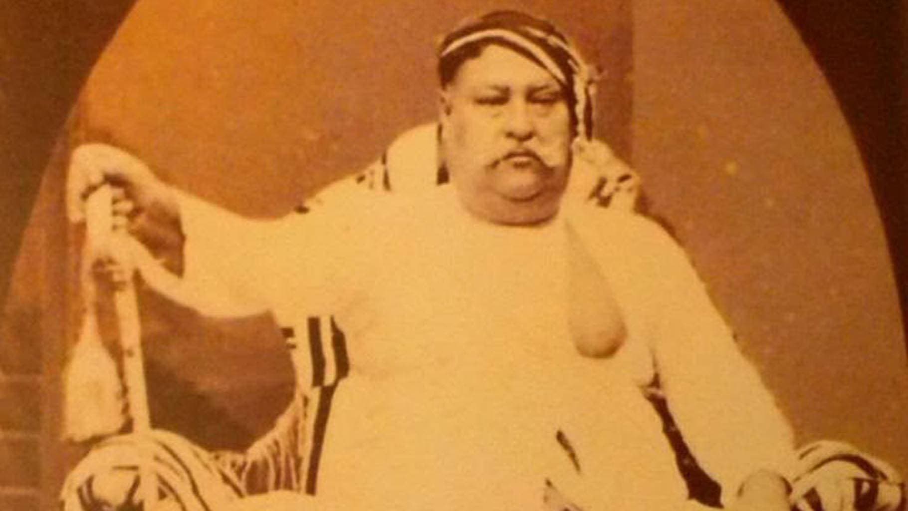 अपने ‘पिया के देस' में 165 साल बाद भी बसती है नवाब वाजिद अली शाह की विरासत