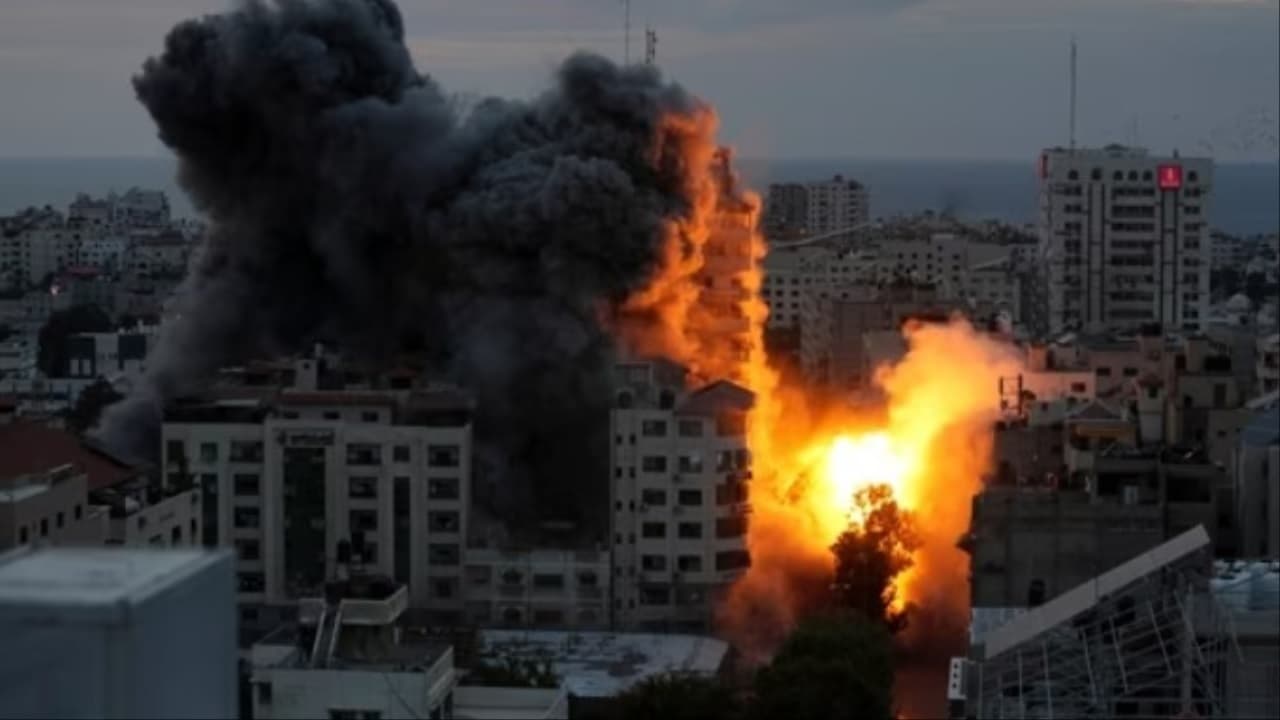 Israel War: भारत में व्यापार से लेकर सोने-चांदी की कीमतें होगी प्रभावित, जानें क्यों बढ़ी व्यापारियों की चिंता