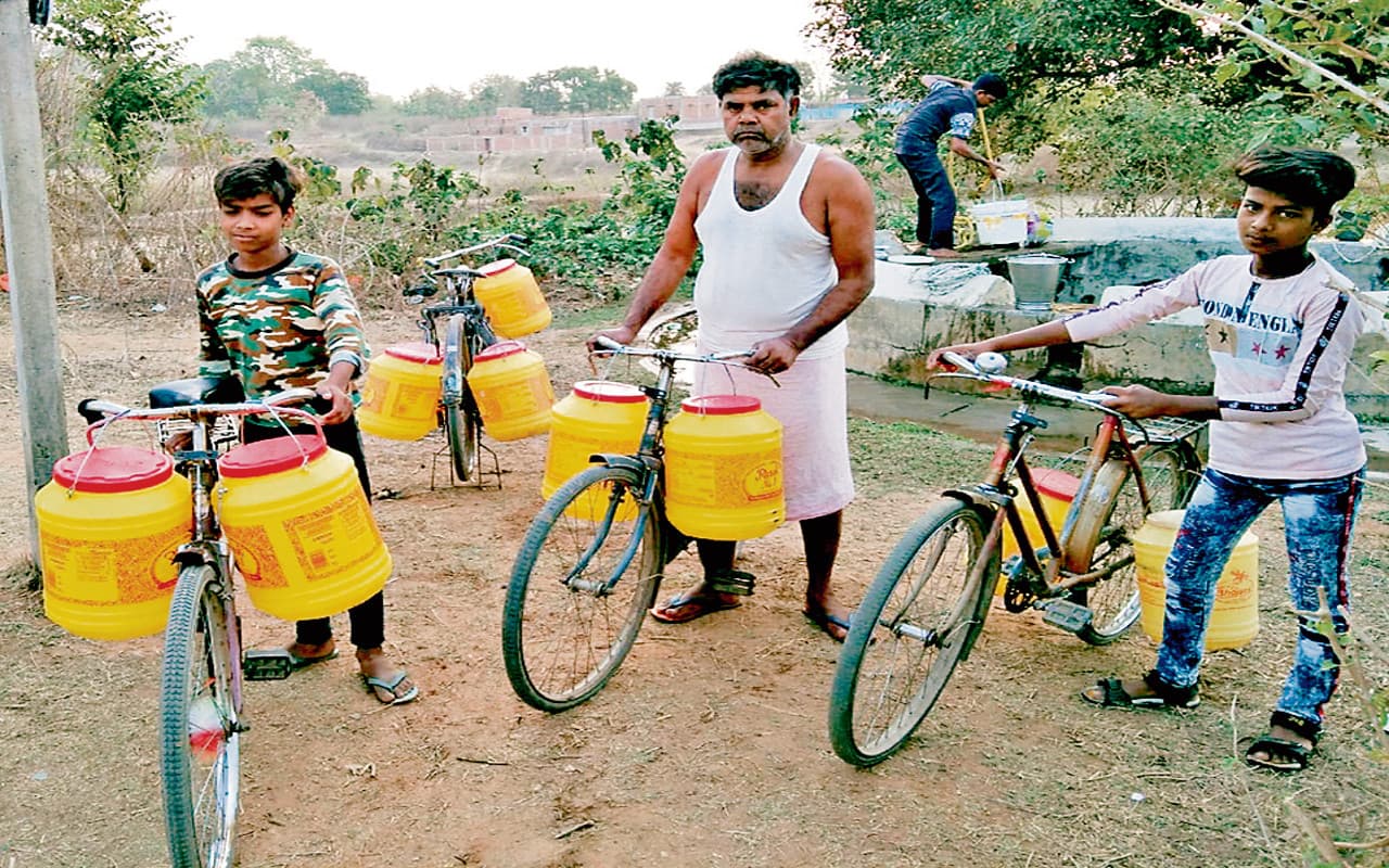 झारखंड : गिरिडीह के तिसरी का आधा हिस्सा ड्राई जोन, जलापूर्ति संकट से जूझ रही हजारों की आबादी