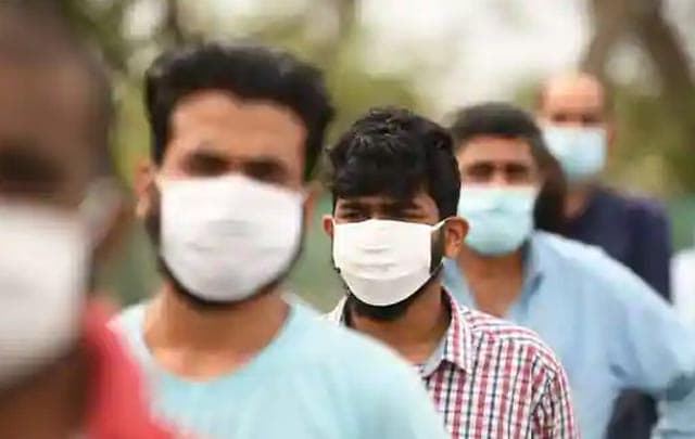 मेहरबानी कर मास्क जरूर पहनें