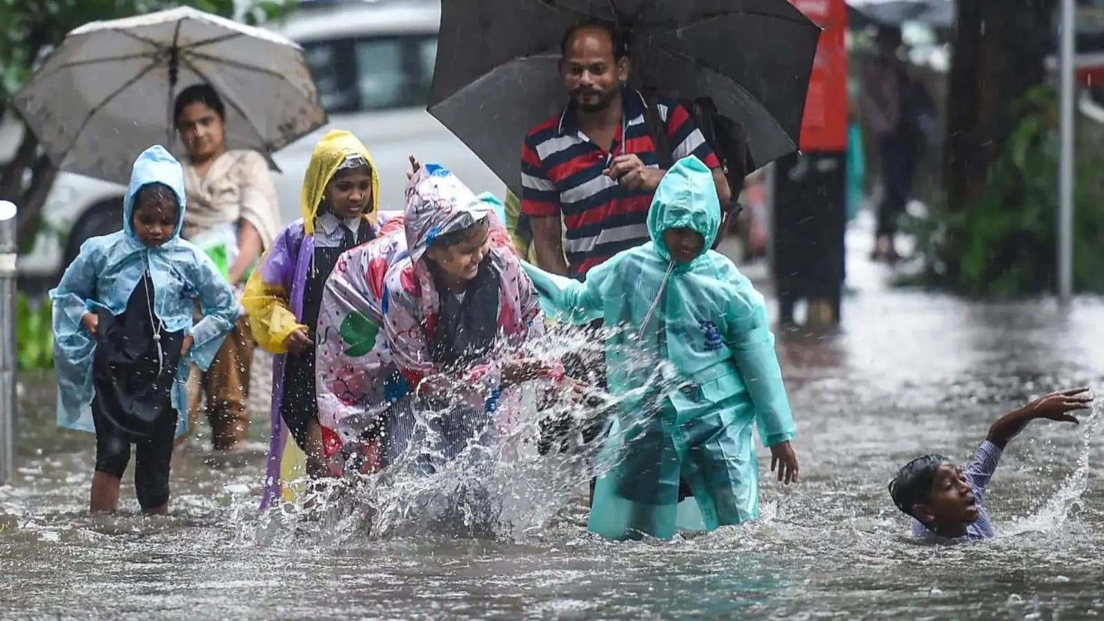 UP Weather Forecast LIVE: यूपी में अब शुष्क रहेगा मौसम, 8 अक्टूबर तक बारिश के आसार नहीं, उमस में होगा इजाफा