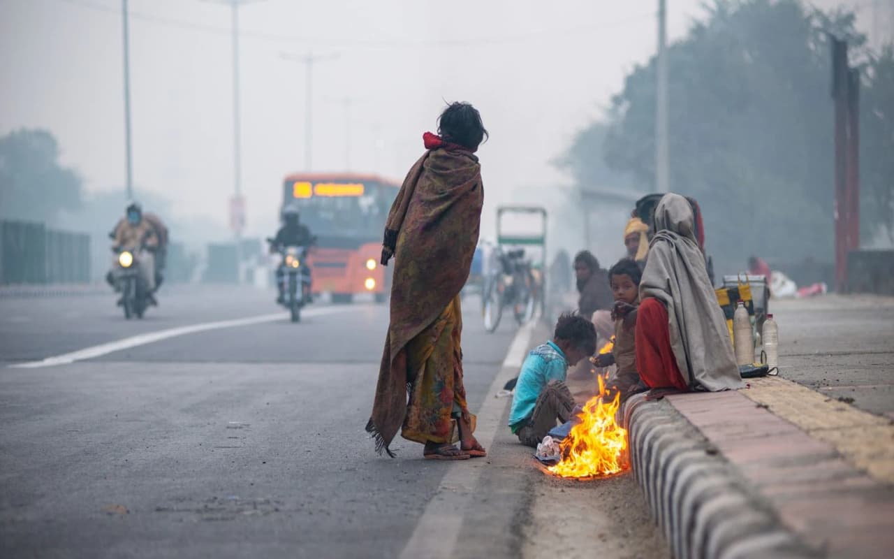 Weather Forecast LIVE: पश्चिमी विक्षोभ के कारण बदलेगा मौसम ? जानें दिल्ली सहित अन्य राज्यों के मौसम का हाल