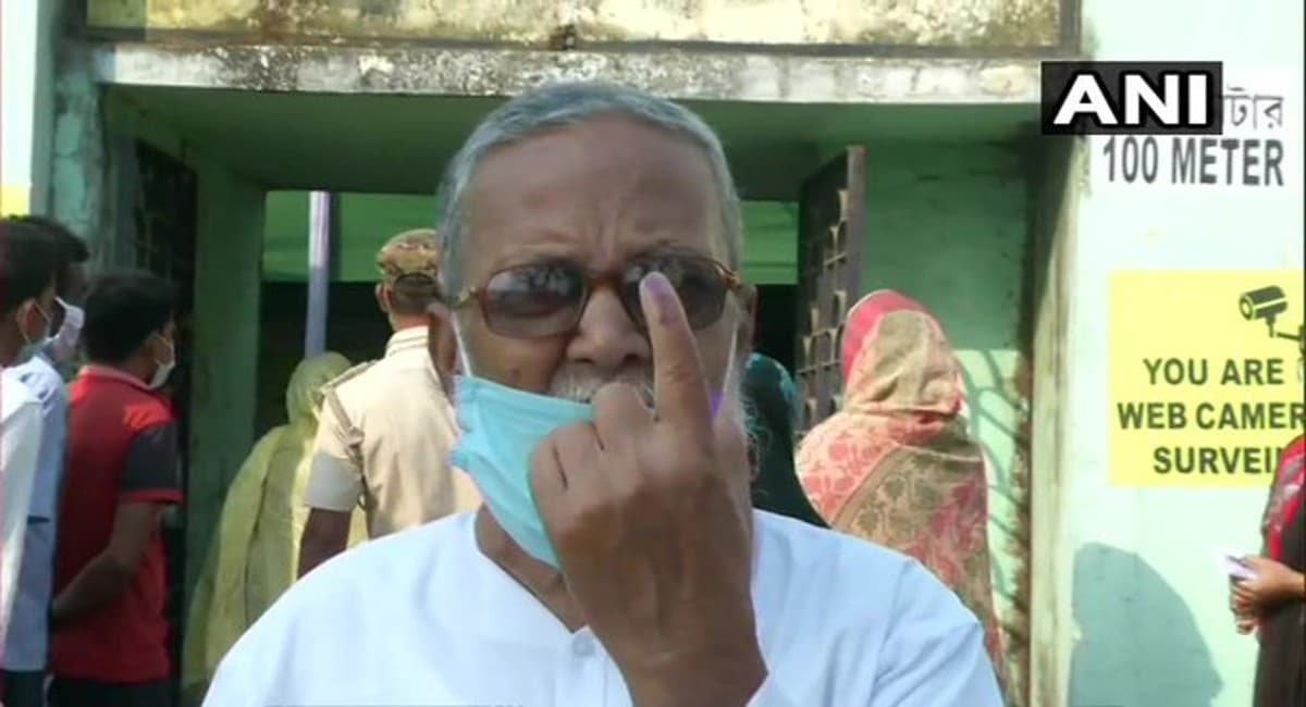 Bhabanipur Bypoll: पूर्व फुटबॉलर और बीजेपी नेता कल्याण चौबे पर कोलकाता में हमला