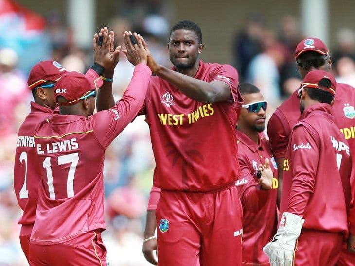 कोरोना संकट के बीच वेस्टइंडीज के खिलाड़ी जाएंगे टेस्ट सीरीज के लिए इंग्लैंड, लेकिन वेतन में होगी कटौती