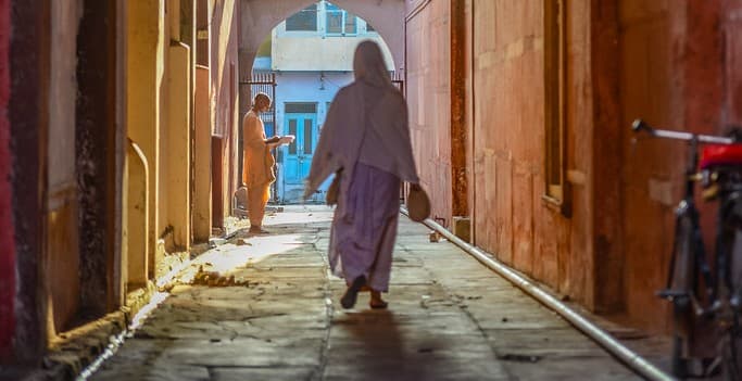 International widows day : जीवन में हर पल बनी रहती है संघर्ष की स्थिति