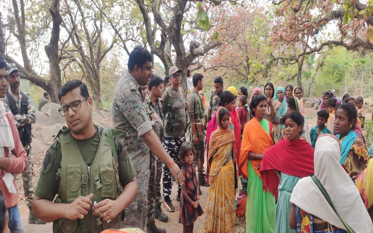 लातेहार में वृद्ध दंपति को डायन बताकर लाठी-डंडे से पीट-पीटकर मार डाला