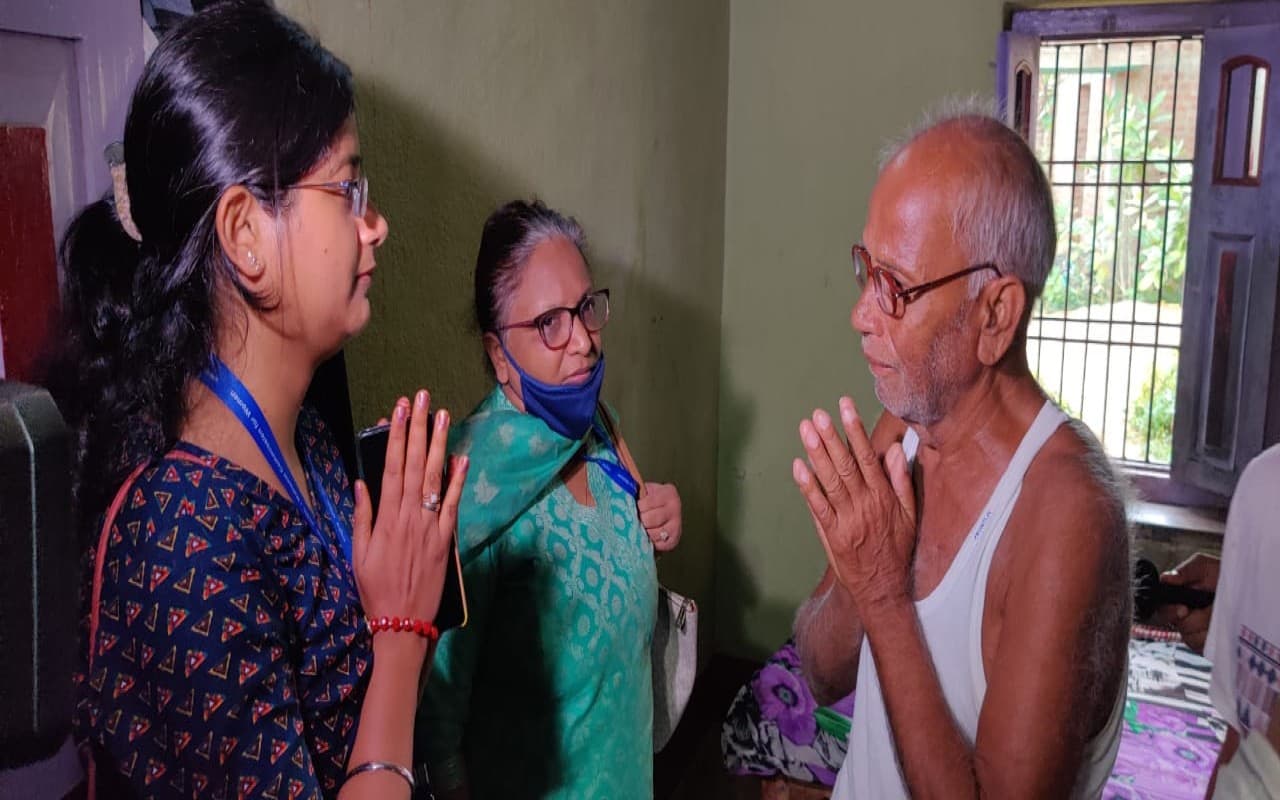 दुमका हत्याकांड मामले में राष्ट्रीय महिला आयोग ने लिया संज्ञान, कहा - पीड़िता का फोटो सर्कुलेट से रोकें