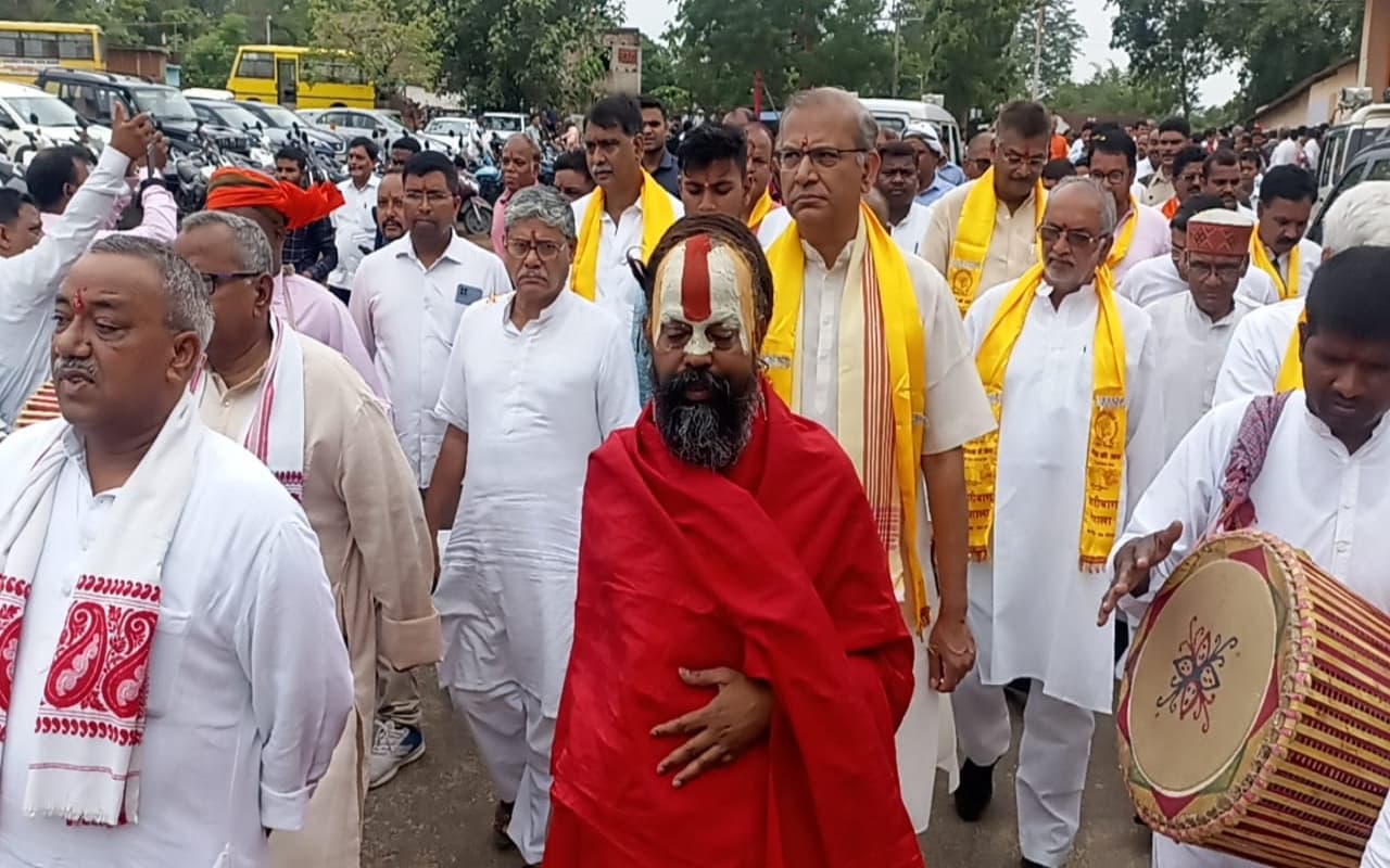 हजारीबाग में सीपीएस सिद्धू- कान्हूं विद्यापीठ और छात्रावास की रखी आधारशिला, सांसद विधायक सहित कई लोग हुए शामिल