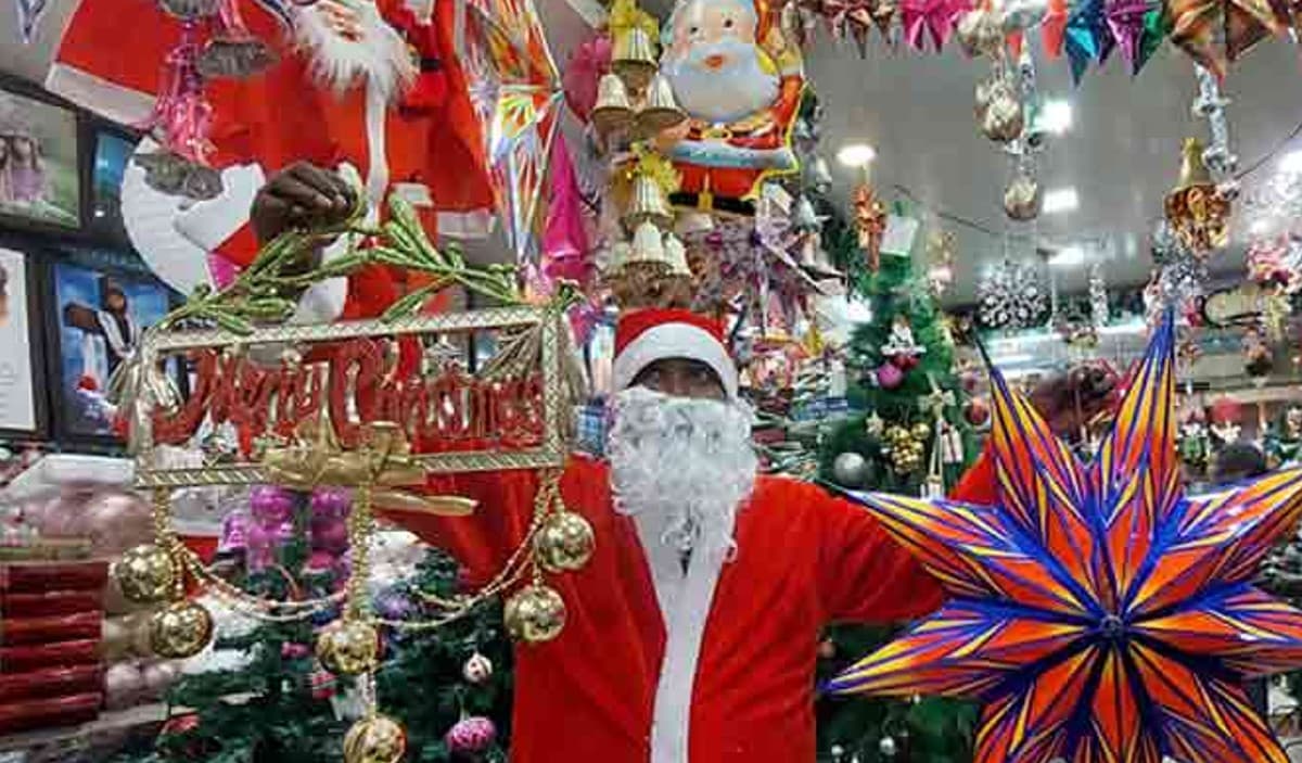 क्रिसमस ईव पर इन देशों में डोनाल्ड डक कार्टून देखने की है प्रथा, जानें क्रिसमस से जुड़े ऐसे ही रोचक फैक्ट्स