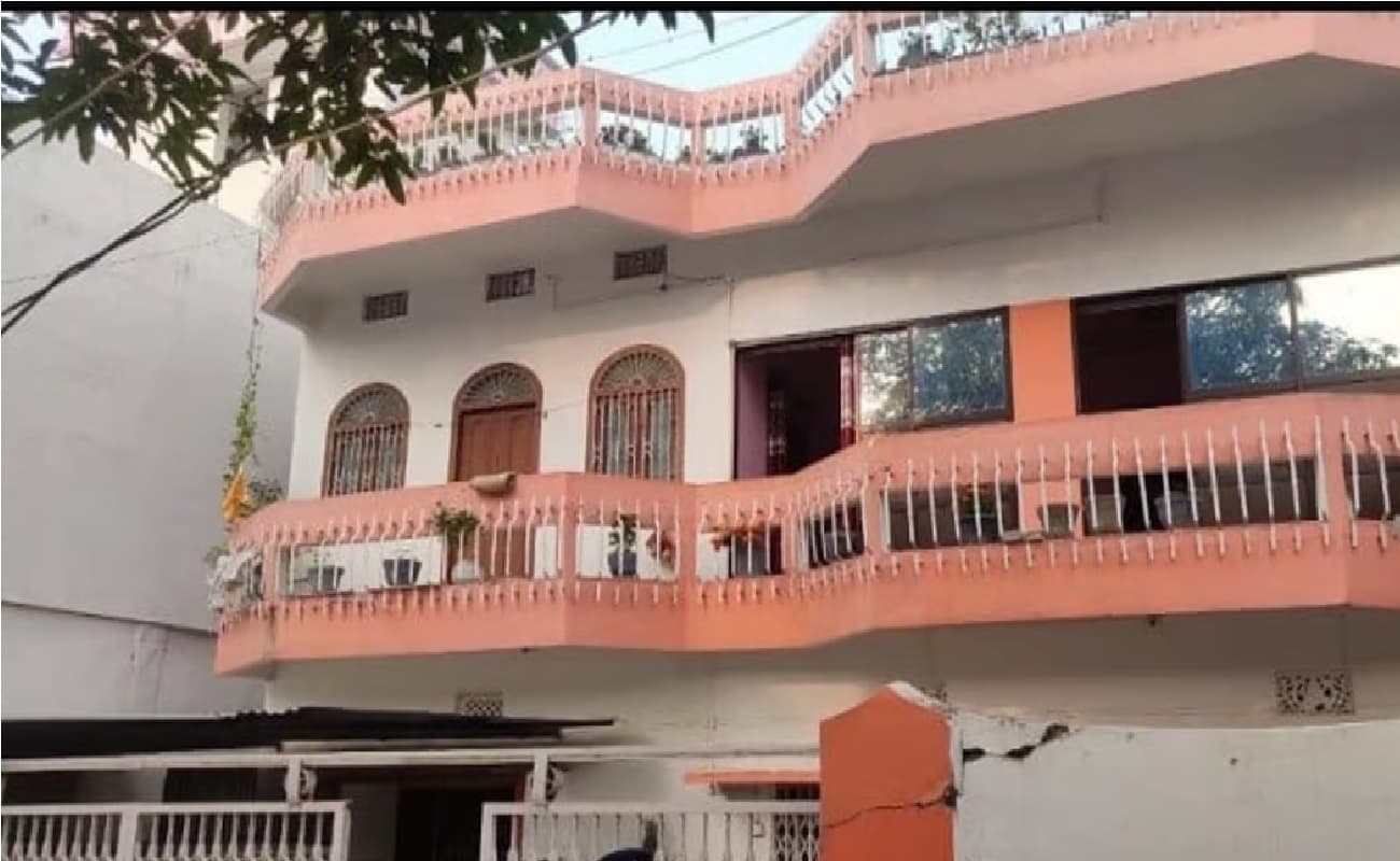 बिहार में 34 भ्रष्ट अधिकारियों पर शुरू हुई कार्रवाई नहीं पहुंची अंजाम तक, जब्त मकान में नहीं खुले स्कूल