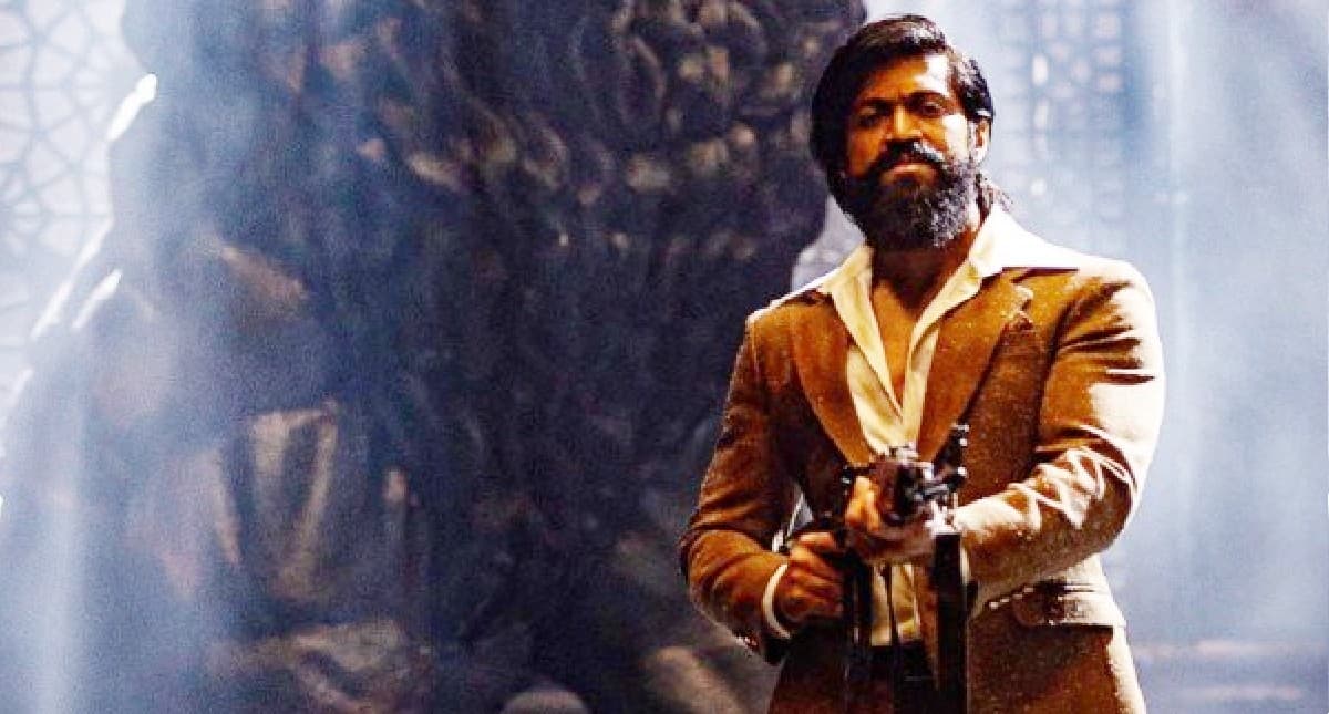 KGF Chapter 2 box office collection: यश की फिल्म ने 1000 करोड़ का आंकड़ा किया पार, बॉलीवुड का बुरा हाल
