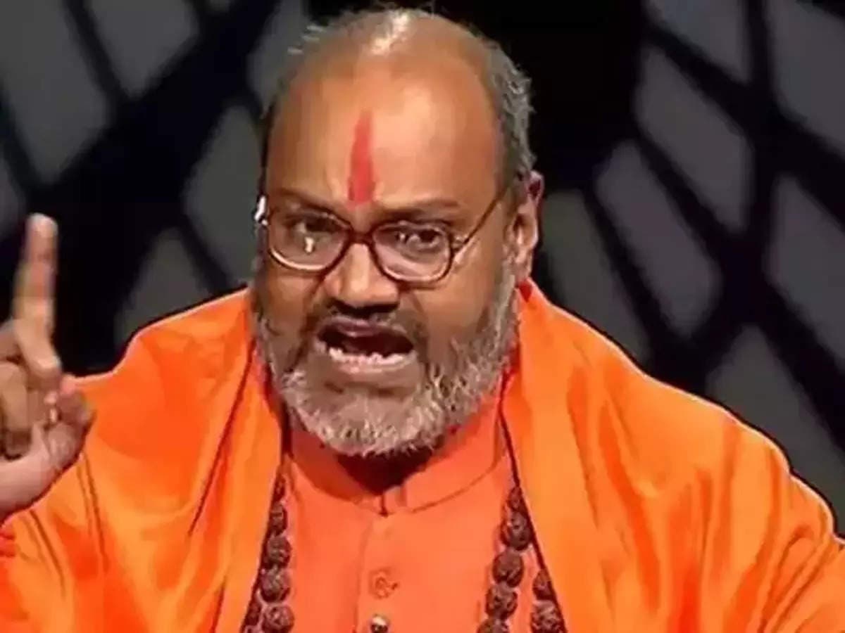 UP News: यति नरसिंहानंद ने महात्मा गांधी को बताया हिंदुओं का कातिल, कहे अपशब्द, पुलिस ने दर्ज किया केस