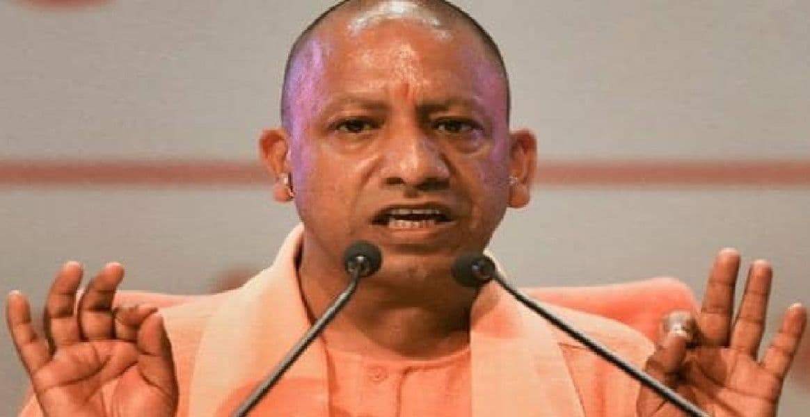 लखीमपुर मामले में सीएम आदित्यनाथ ने की कार्रवाई, सीओ और इंस्पेक्टर सस्पेंड, अबतक हुई दो लोगों की गिरफ्तारी...
