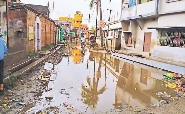 Dengue In Patna : पटना की सड़कों पर अब भी जलजमाव, तेजी से फैल रहा डेंगू