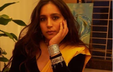 EXCLUSIVE : 'ग्रहण' 84 दंगों की नहीं पिता बेटी की कहानी है- जोया हुसैन