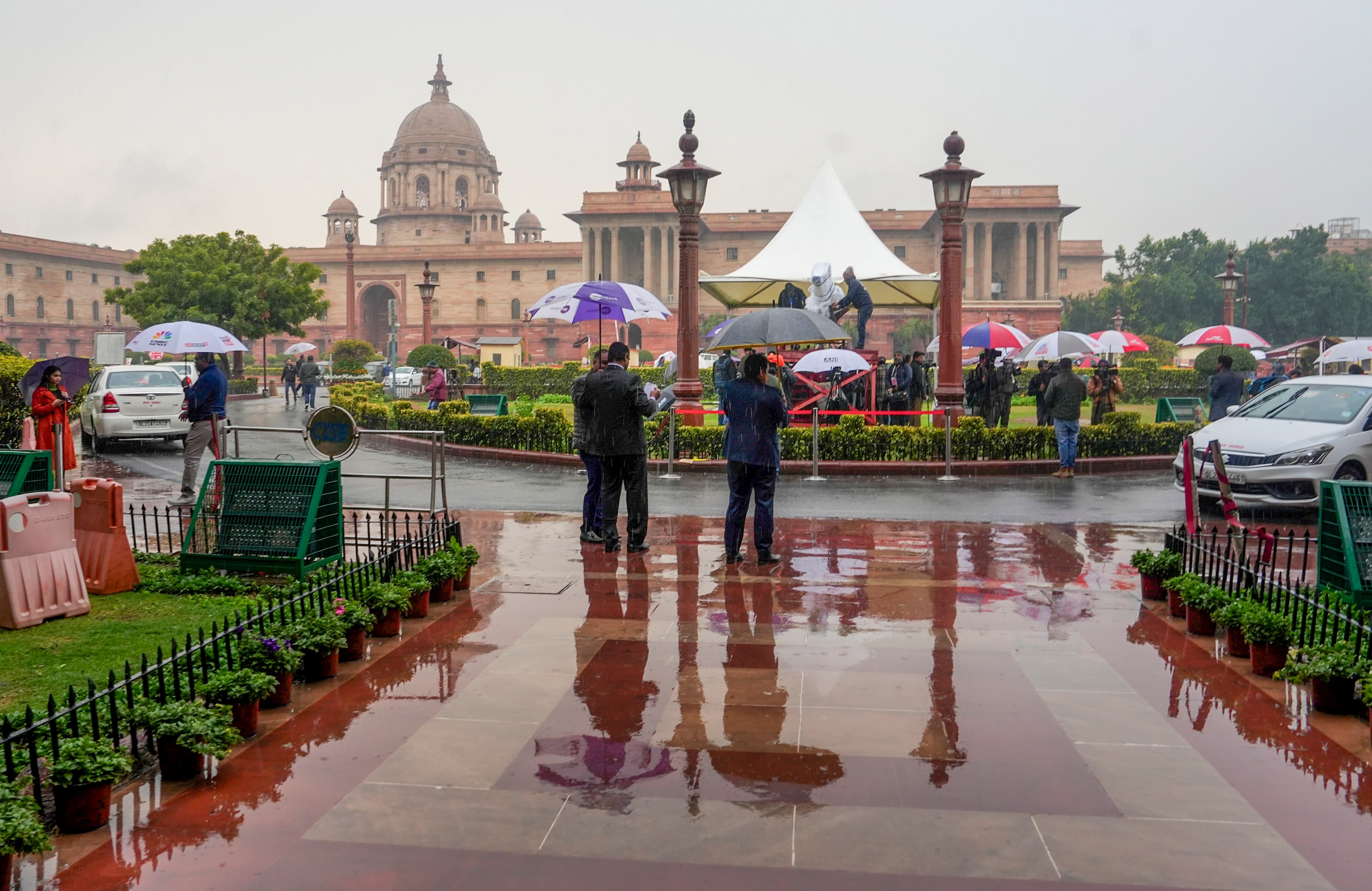 Weather Forecast: फिर बदलेगा झारखंड-बिहार का मौसम, दिल्ली में होगी भारी बारिश, जानें अपने इलाके का मौसम