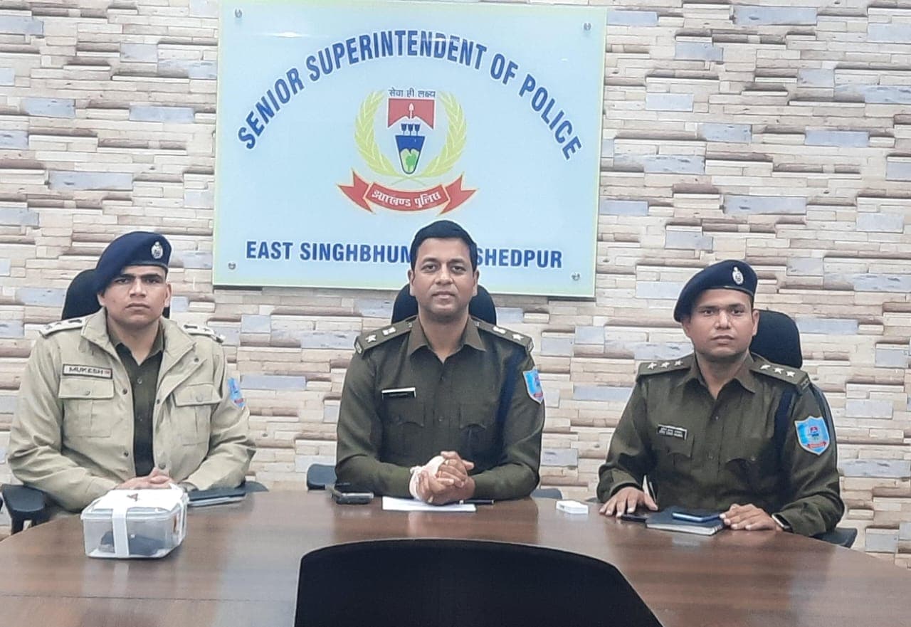 जमशेदपुर : गूगल पर डॉक्टर का नाम सर्च कर अपहरण व फिरौती वसूलने की बनायी थी योजना, दो गये जेल