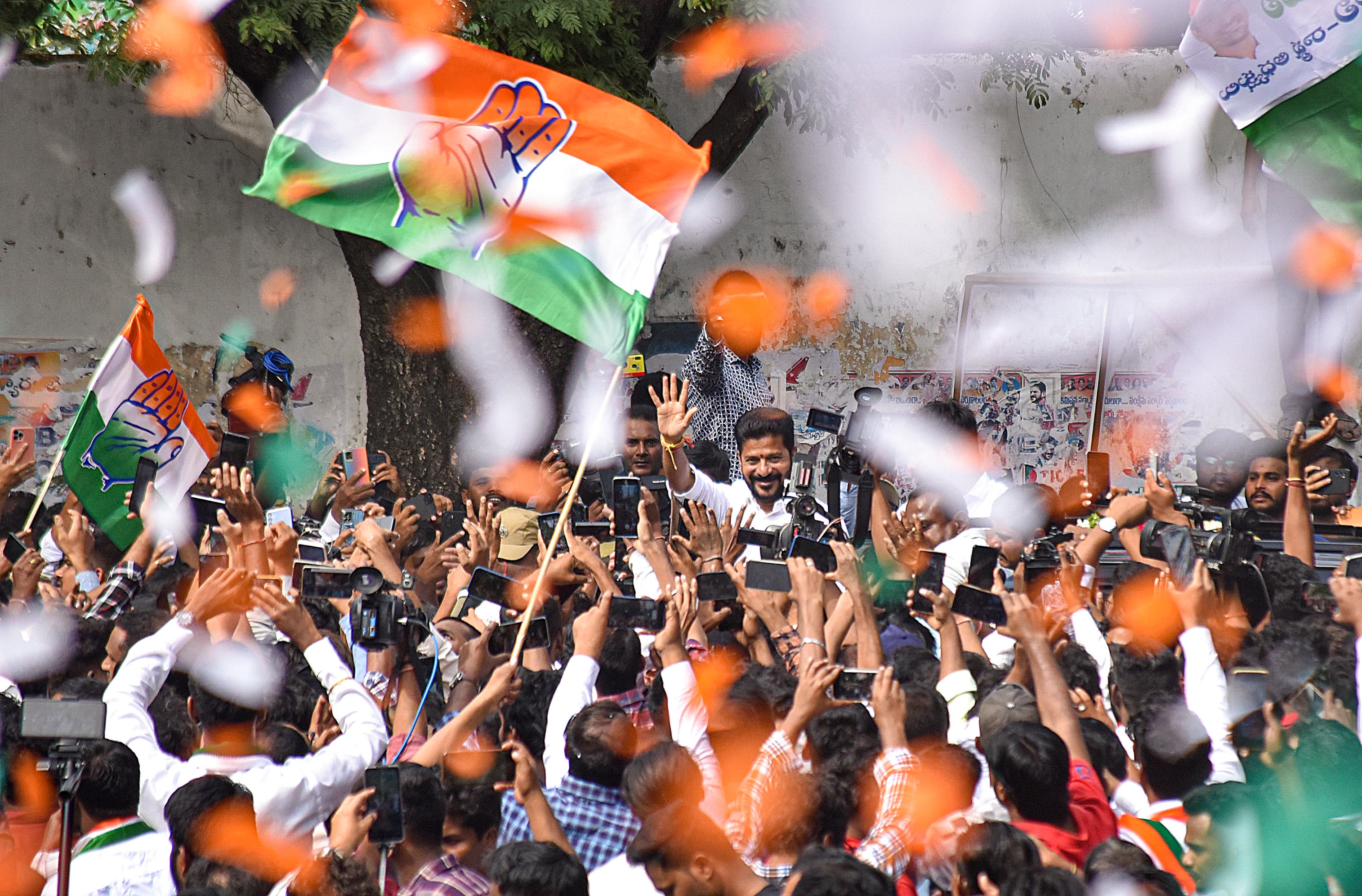 Telangana Election Result: कांग्रेस विधायक दल की बैठक आज, बीजेपी के तीन सांसद हारे