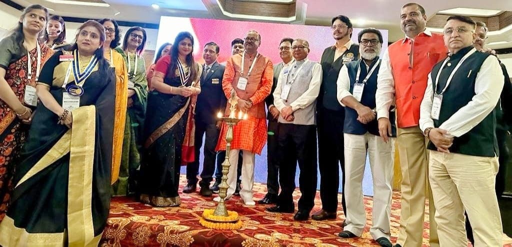 झारखंड : बोकारो मिडटाउन कपल्स ने किया प्रशिक्षण कार्यक्रम आयोजन