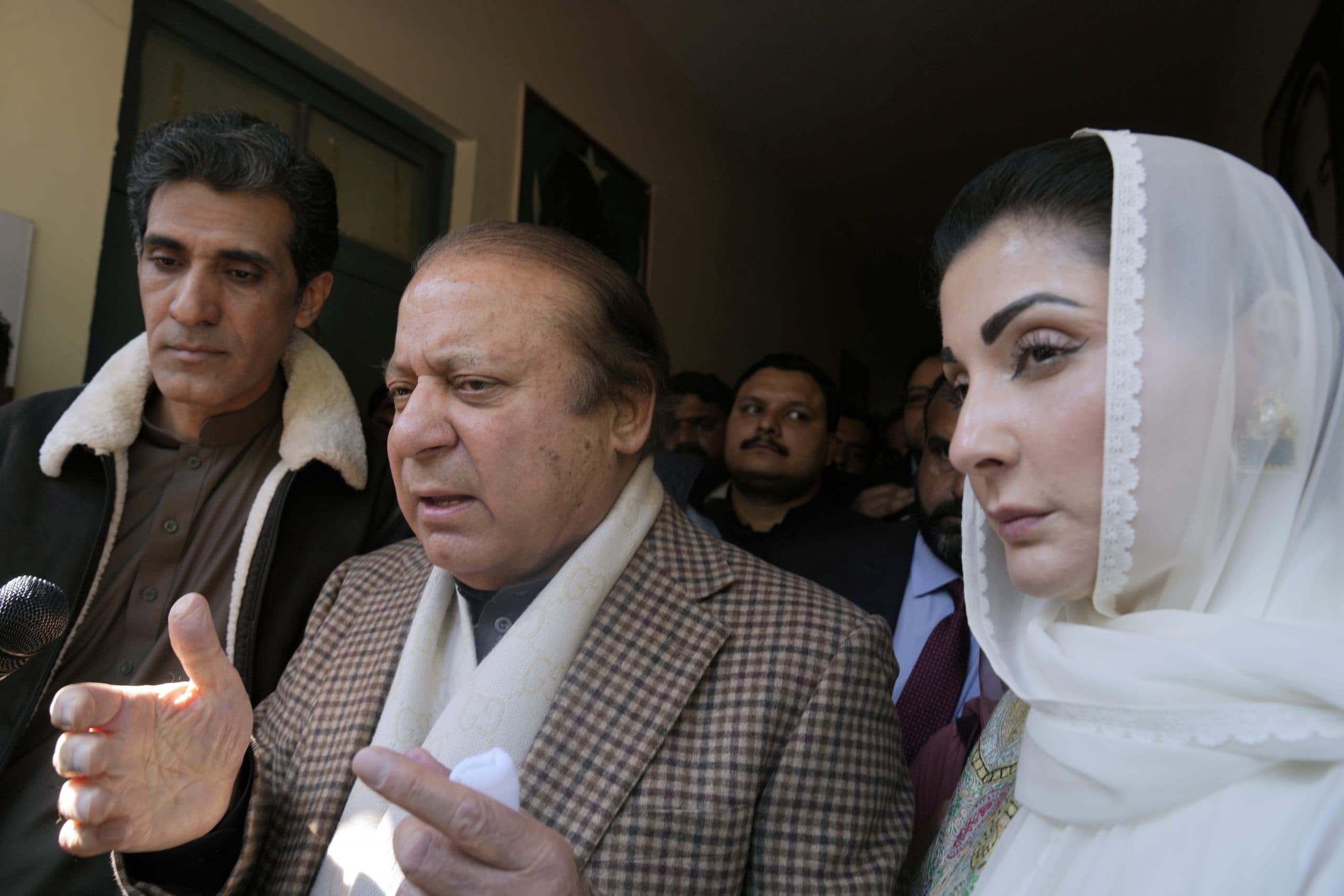 Pakistan Prime Minister: पाकिस्तान में कब बनेगी सरकार? सत्ता बंटवारे पर बिलावल और नवाज के बीच नहीं बनी बात