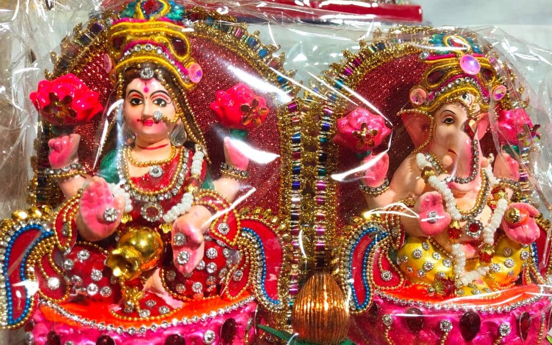 Dhanteras 2021: इस मुहूर्त में करें भगवान धन्वंतरी की पूजा, हमेशा बनी रहेगी परिवार पर कृपा