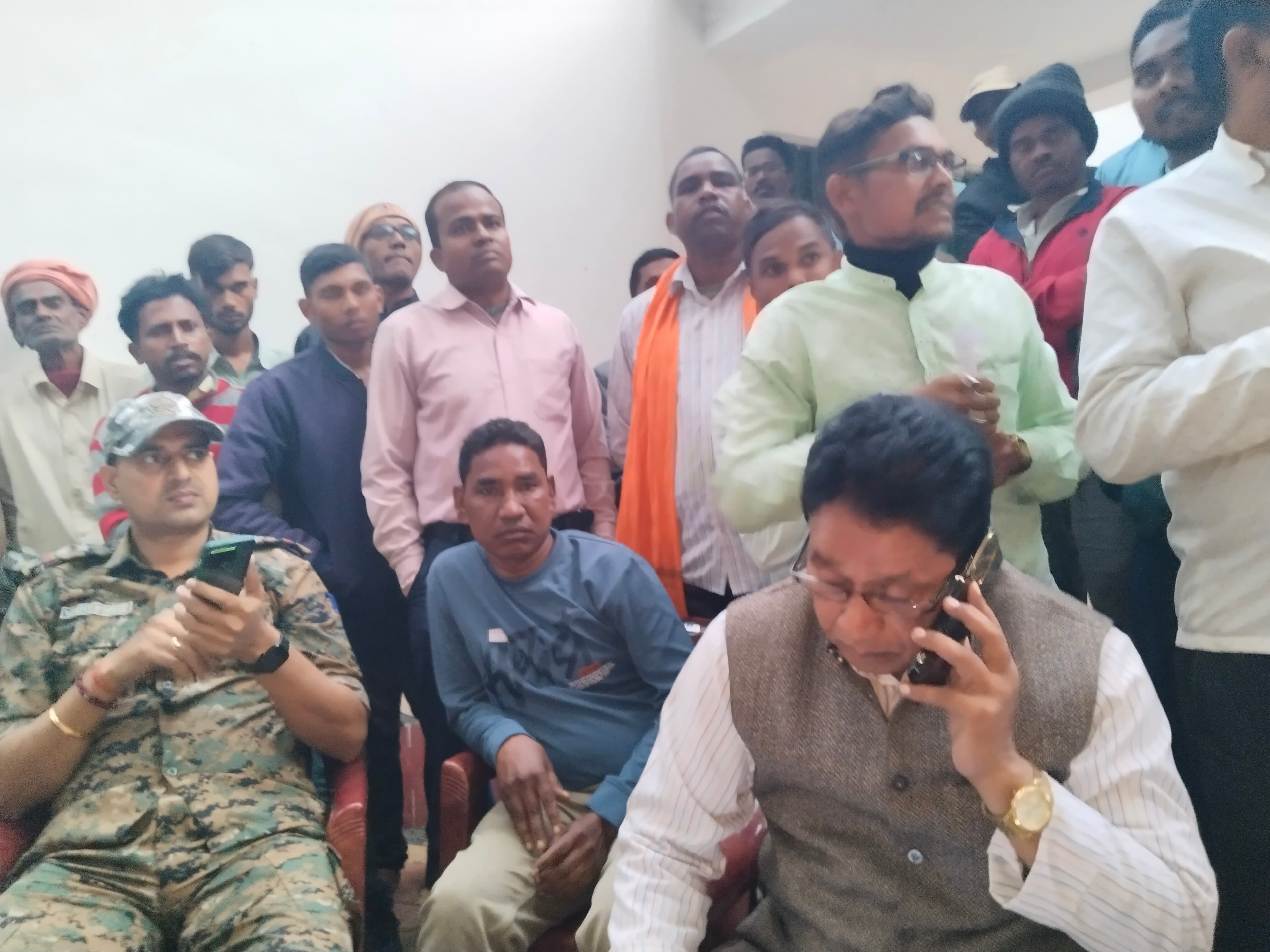 बोकारो : घायल होमगार्ड की मौत, नियोजन के आश्वासन पर शव ले गये परिजन