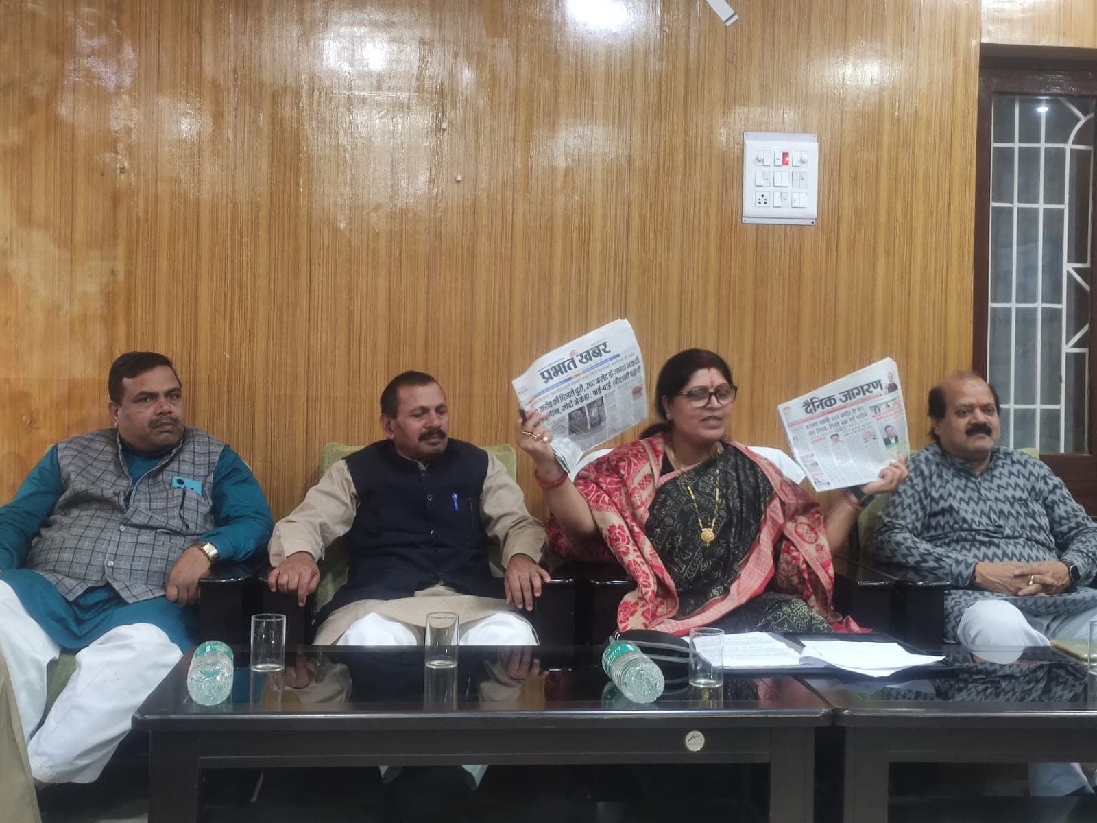 झारखंड : भाजपा विधायक ने कांग्रेस पर साधा निशाना, करीब 300 करोड़ बरामद होना भ्रष्टाचार का बड़ा सबूत