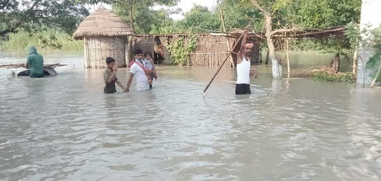 बिहार में बाढ़ : ठहर-सी गयी है लोगों की जिंदगी